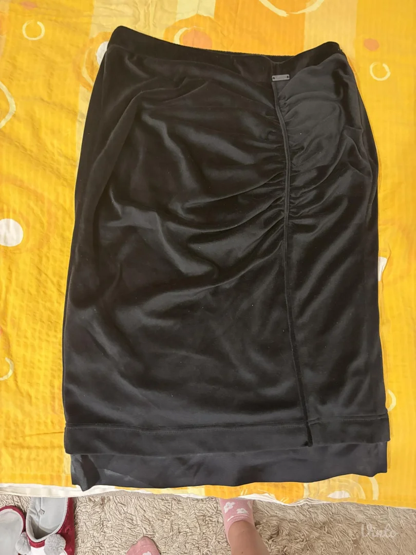 Potpuno ocuvana P. S. Fashion suknja i bluza