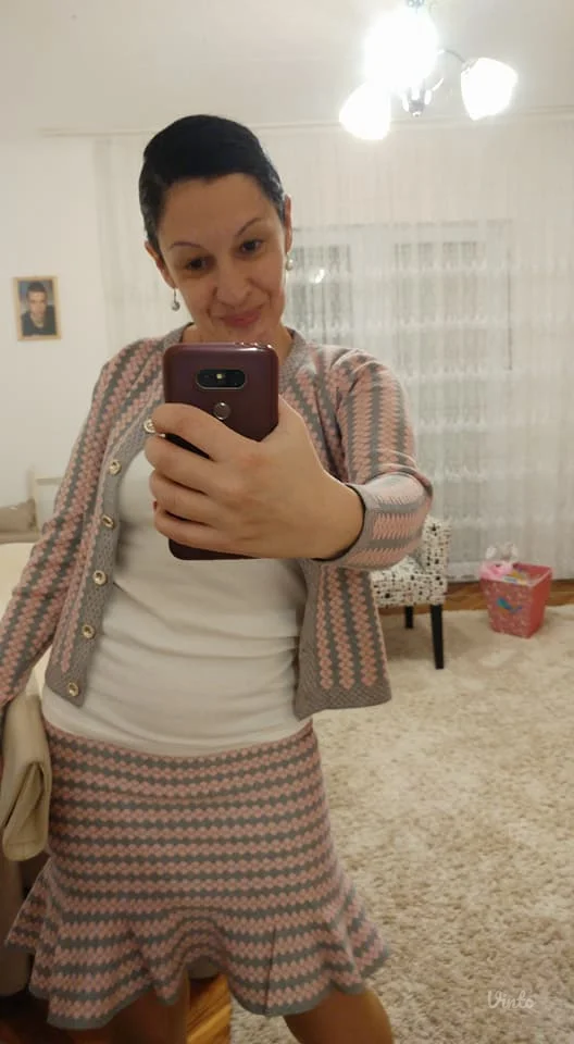 Potpuno nov komplet sa etiketom