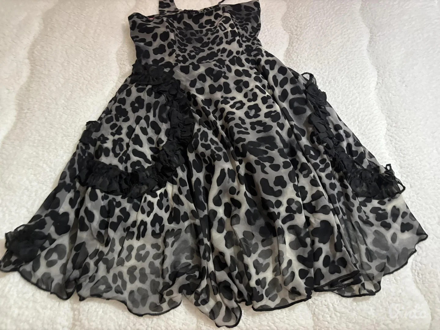 Potpuno nova Passage haljina, samo skinuta etiketa