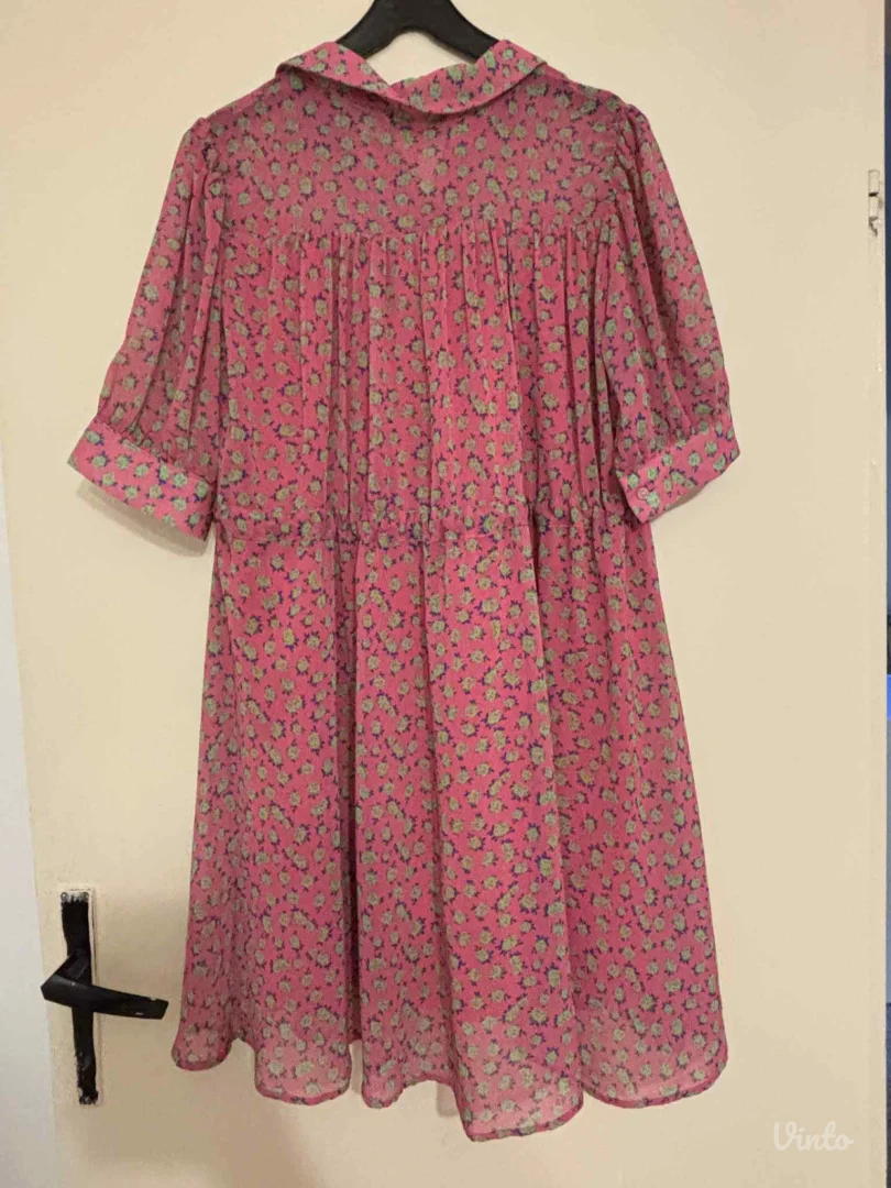 Potpuno nova haljina sa etiketom