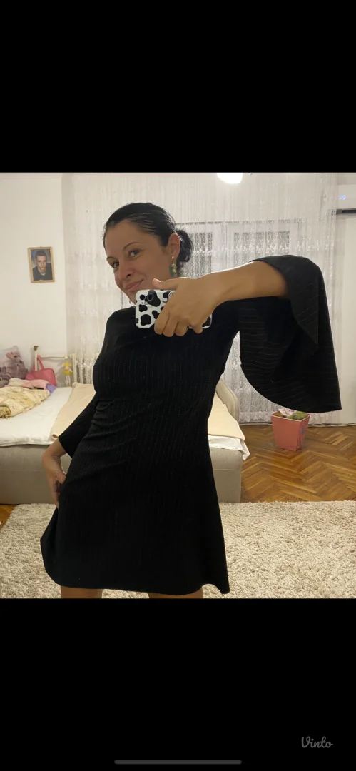 Potpuno nova haljina tunika