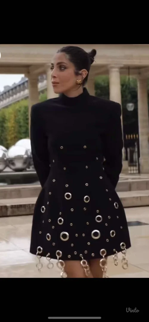 Samo jednom obucena haljina kao nova