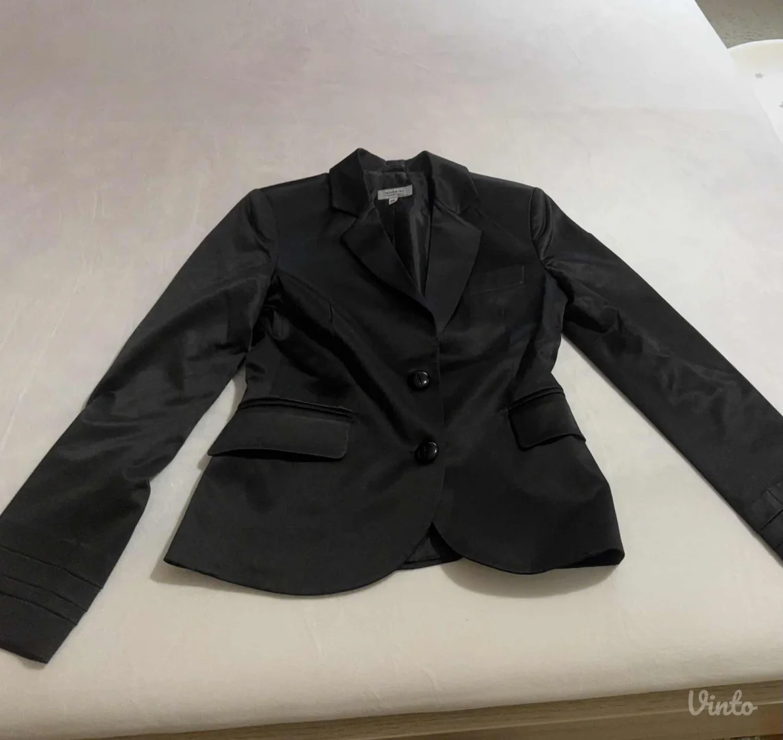 Potpuno ocuvan Happening sako