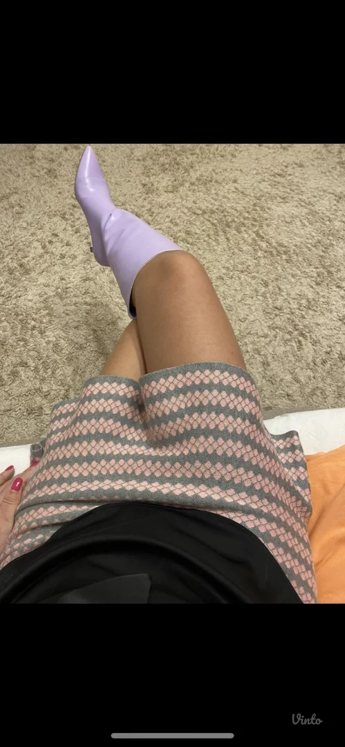 Ocuvane lila cizmice