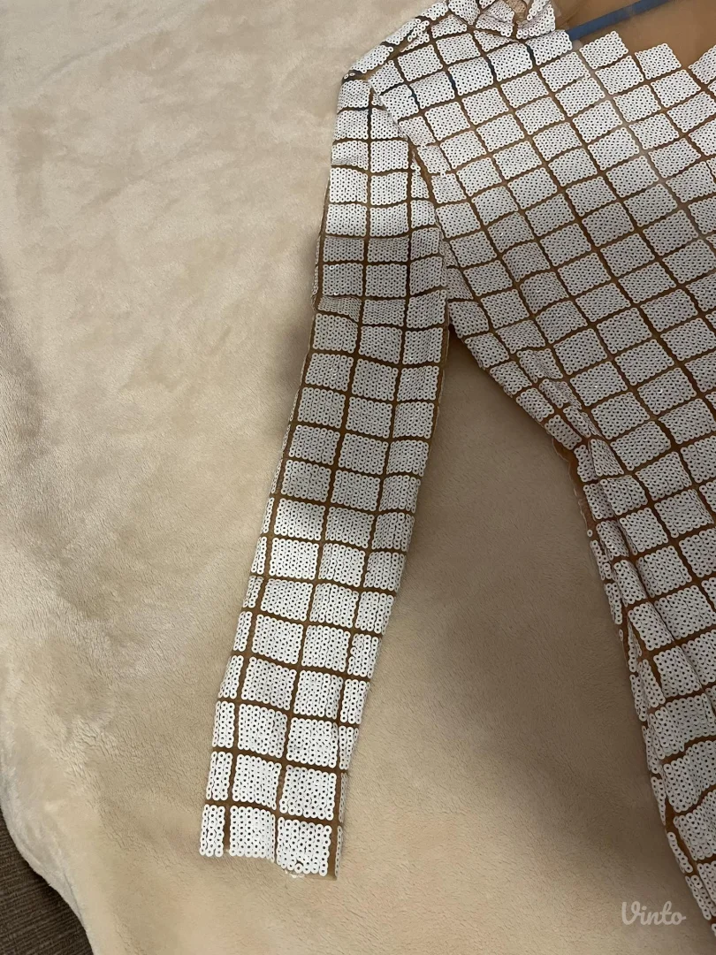 Neverovatna nova sexy haljina sa etiketom