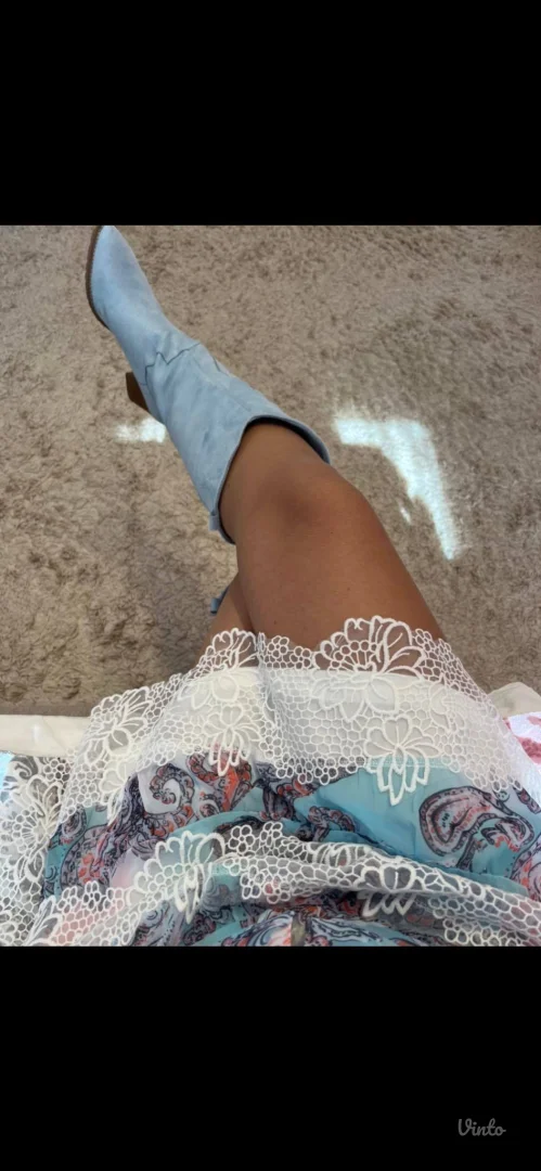 Potpuno nov komplet sa etiketom