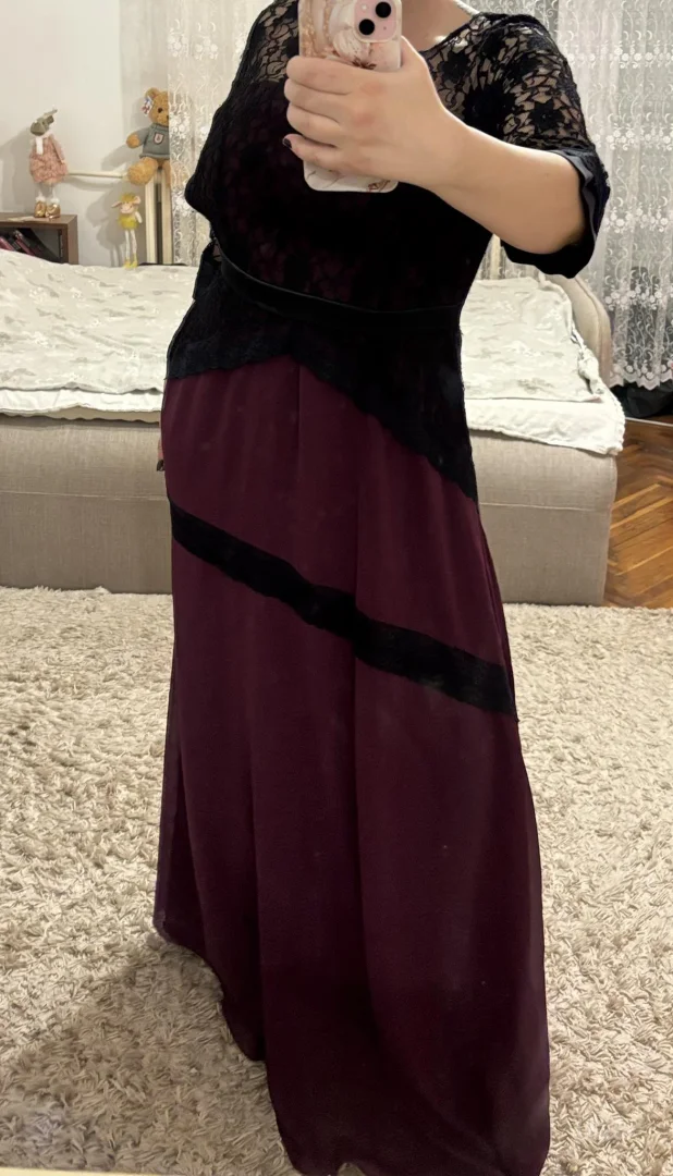 Potpuno nova vecernja haljina sa etiketom