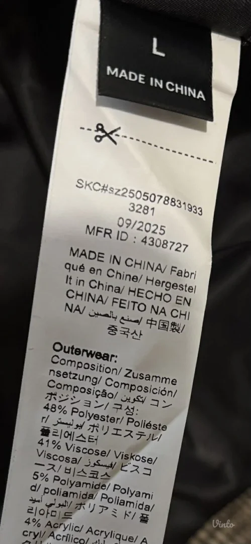 Potpuno nov komlet sako i sorts