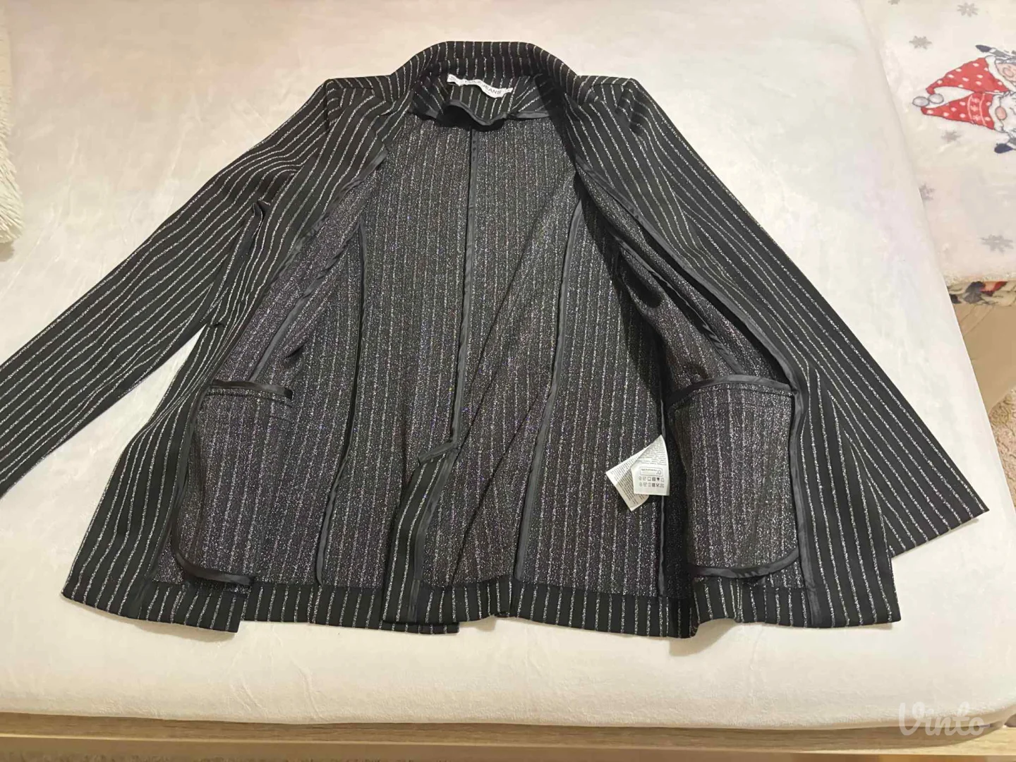 Potpuno nov komplet haljina i sako