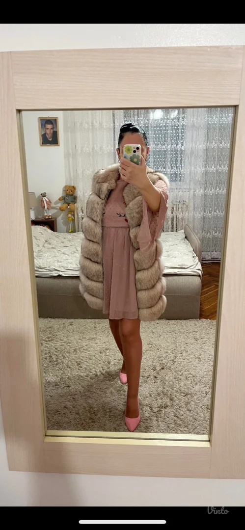 Potpuno nova Univerzalna haljina