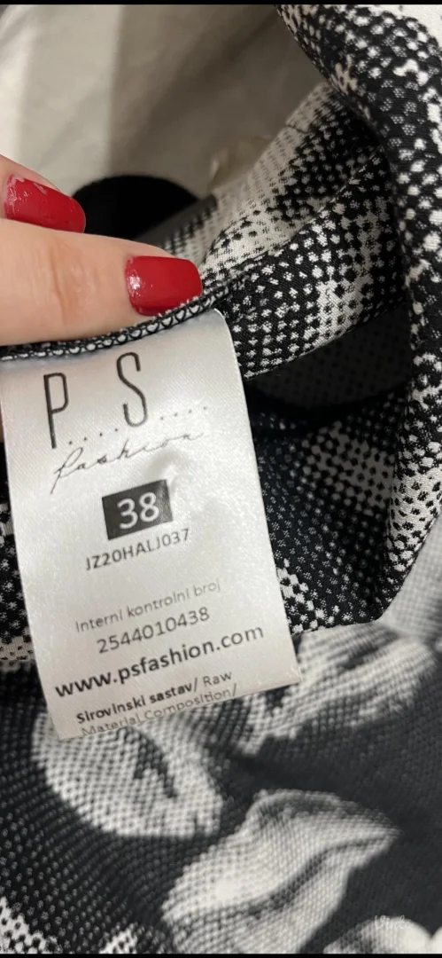 Potpuno nova P. S. Fashion haljina