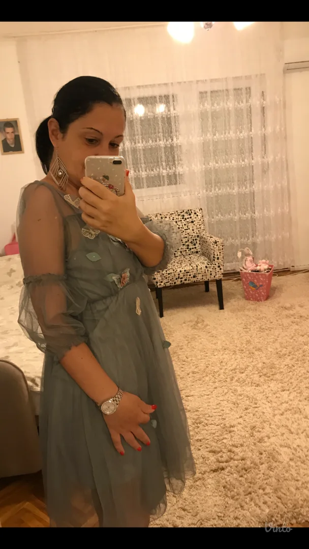 Potpuno nova haljina velicina Uni