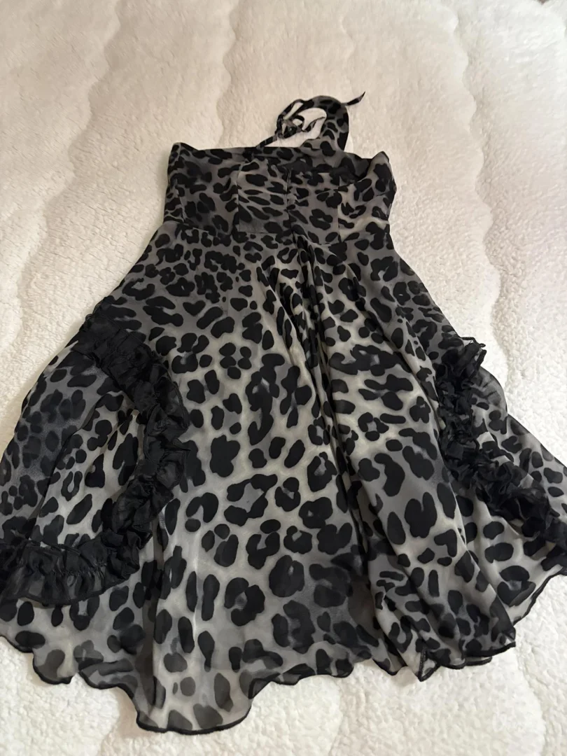 Potpuno nova Passage haljina, samo skinuta etiketa