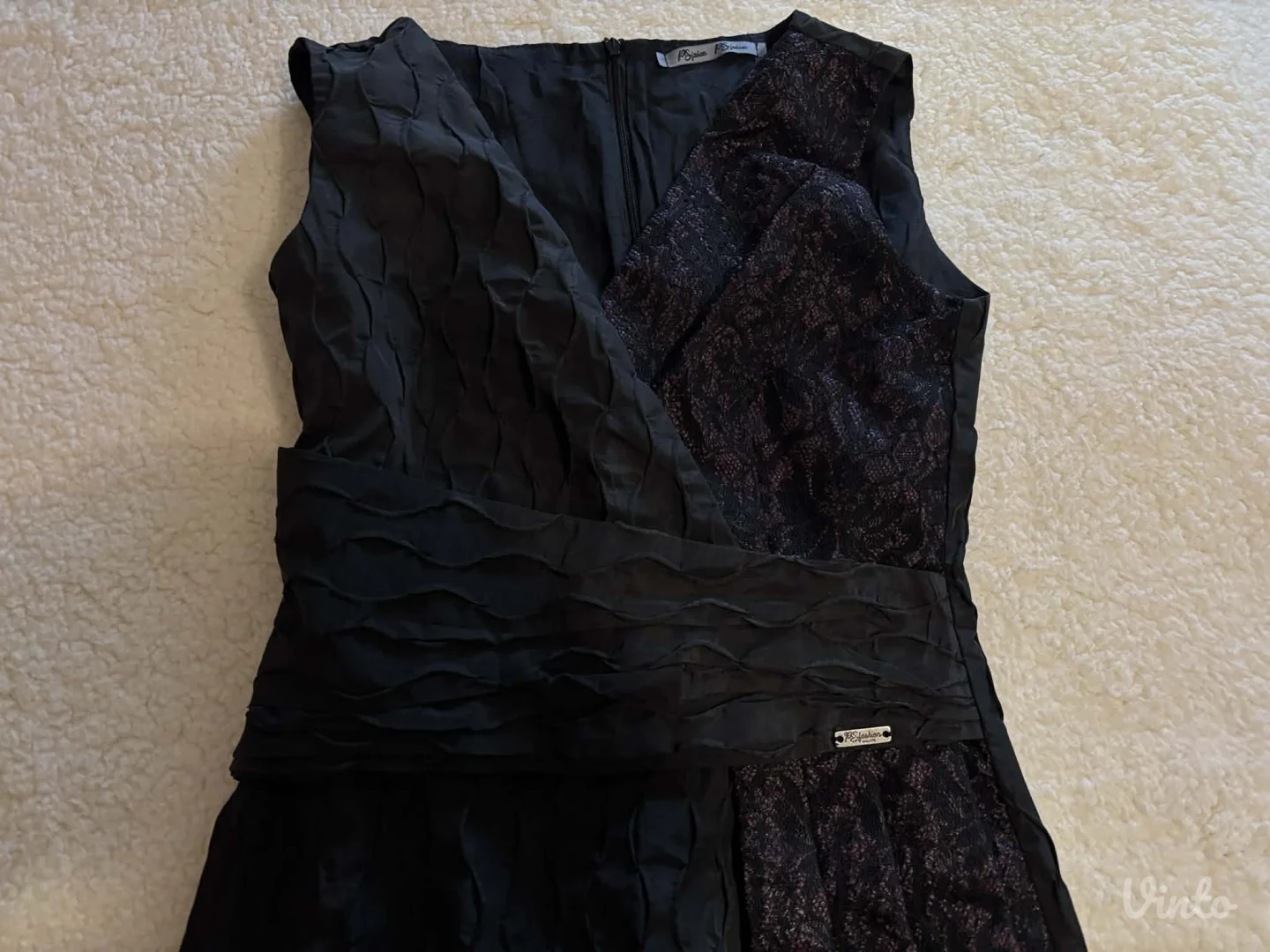 Potpuno ocuvana P. S. Fashion haljina