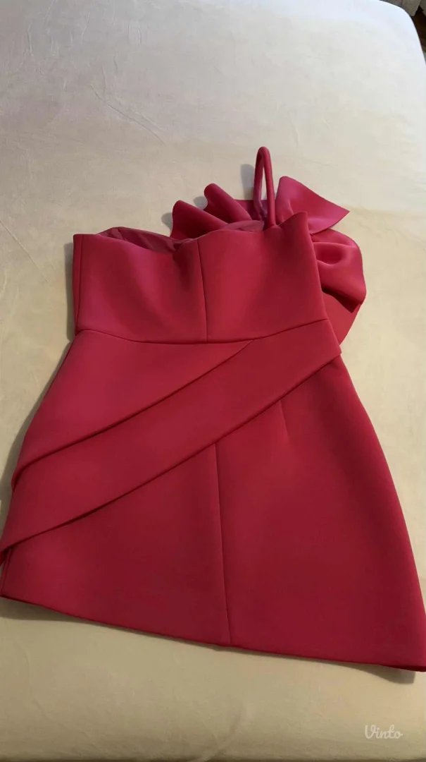 Potpuno ocuvana P. S. Fashion haljina