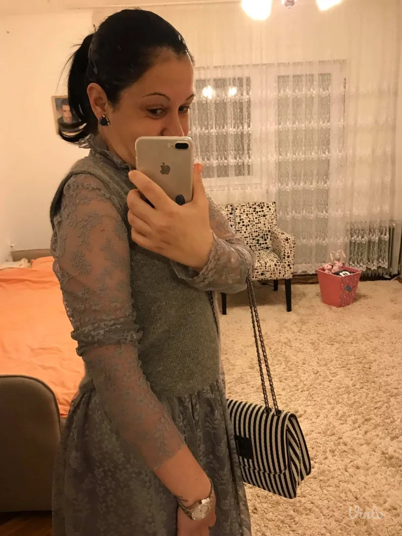 Potpuno nova haljina i prsluk komplet