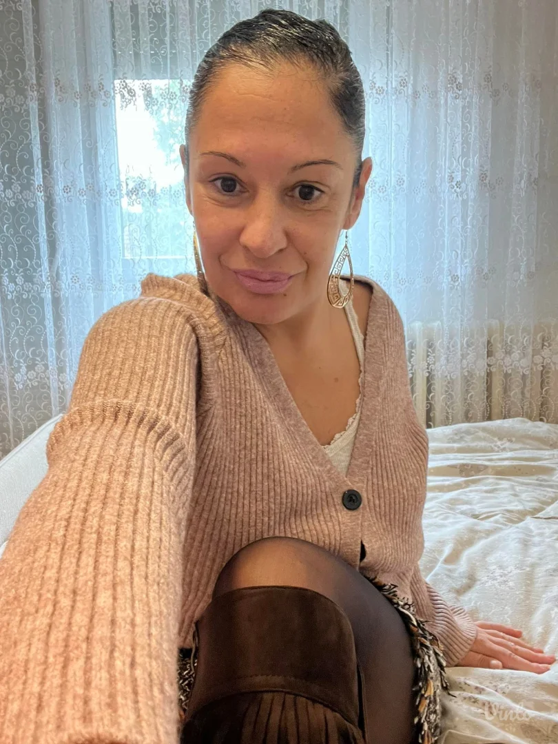 Potpuno nov komplet sa etiketom