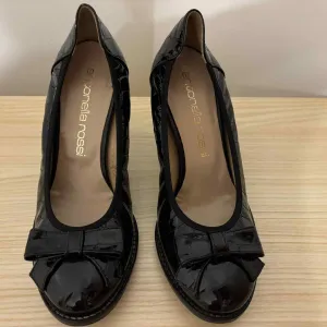 Potpuno ocuvane original cipele