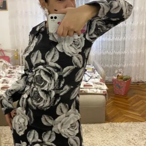 Potpuno nova P. S. Fashion haljina