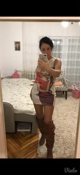 Potpuno ocuvana haljinica