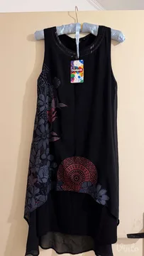 Potpuno nova Desigual haljina sa etiketom