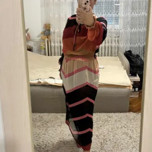 Potpuno nova P. S. Fashion haljina