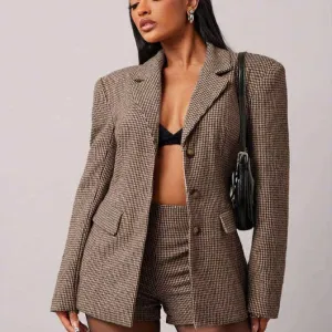 Potpuno nov komlet sako i sorts