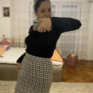 Jedom obucen predivan komplet