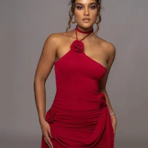 Potpuno nova crvena, sexy haljina