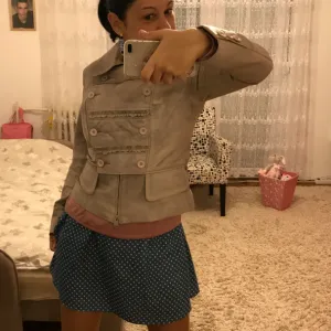 Potpuno nova kozna jakna