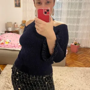 Potpuno nov komplet sa etiketom