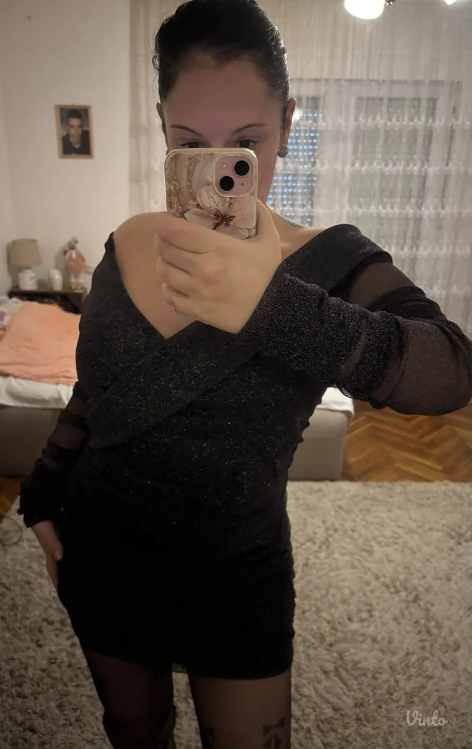 Potpuno nova haljina sa etiketom