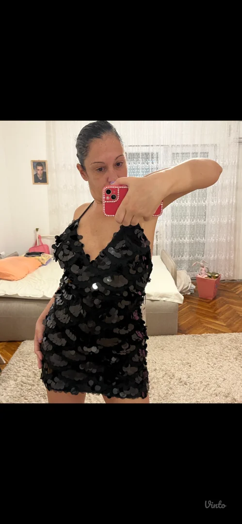 Potpuno nova haljina sa etiketom