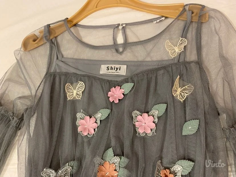 Potpuno nova haljina velicina Uni