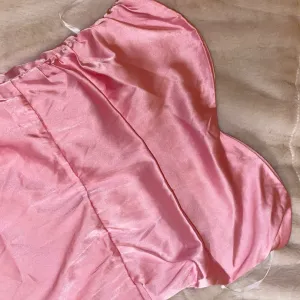 Svilena roze korset haljina