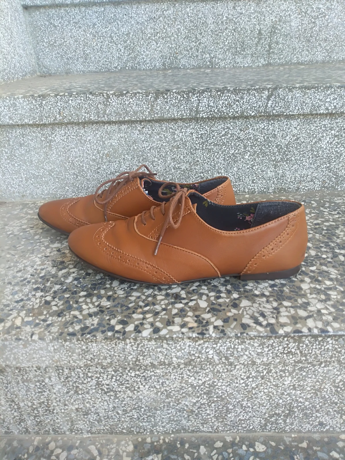 Clarks kozne cipele 38,5 ug.24,5cm