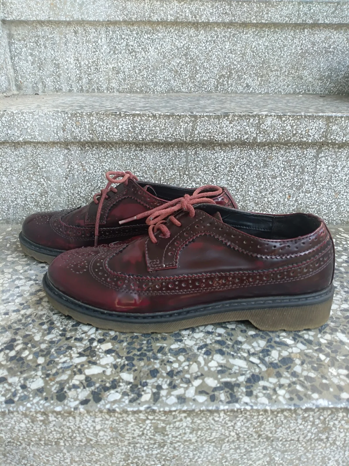 Lakovane oksfordice bordo br.39