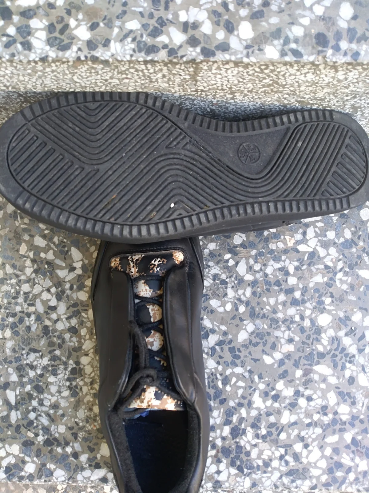 Kozne cipele animal print br.38