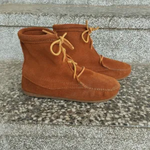 Minnetonka original kozne cipele br.37