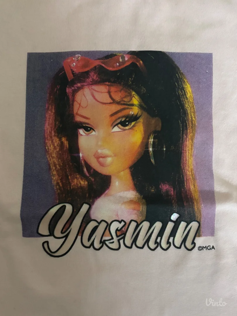 Bershka kroptop Bratz majica