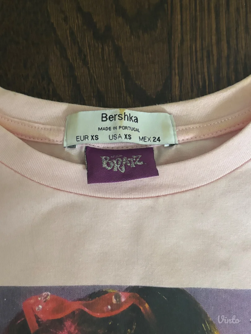 Bershka kroptop Bratz majica
