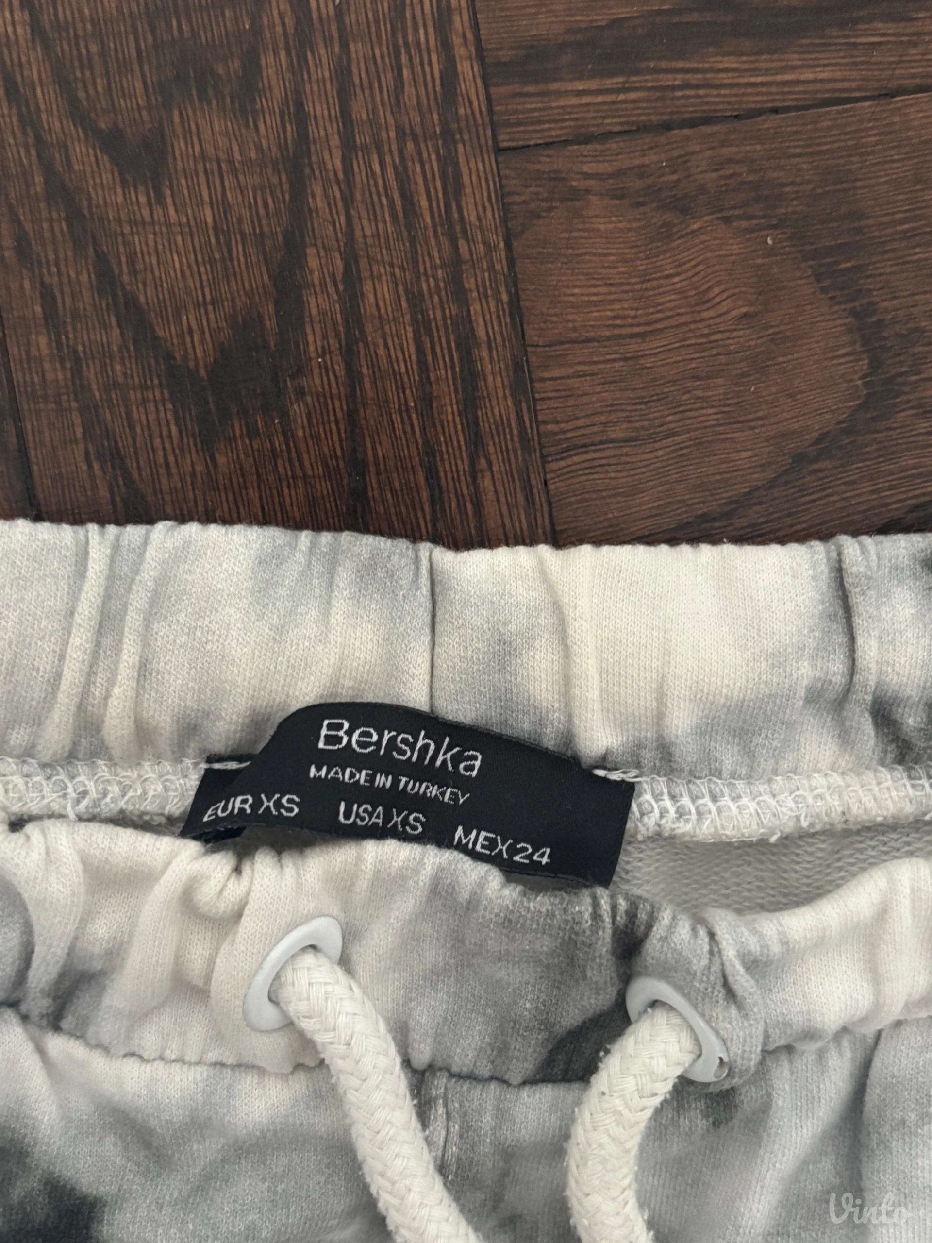 Bershka trenerka