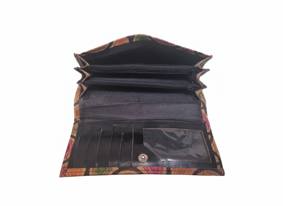 Kožni ženski novčanik