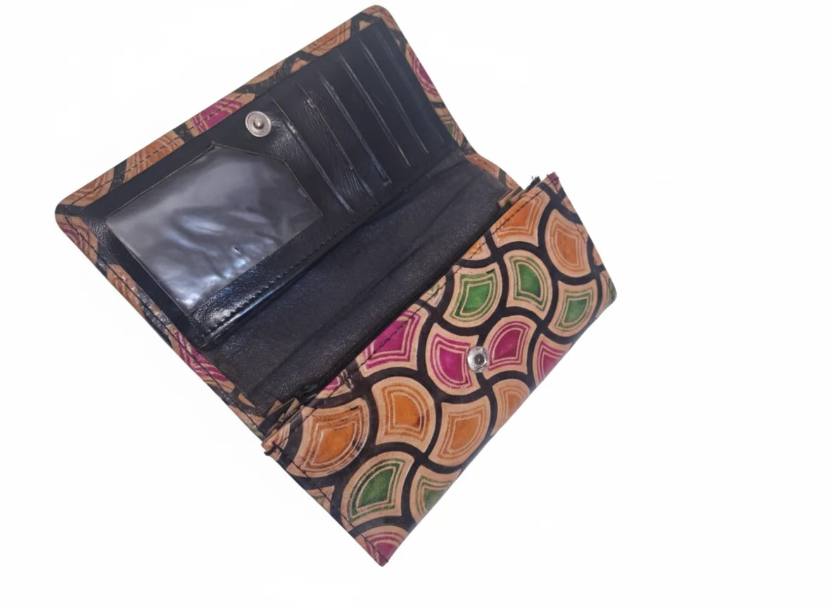 Kožni ženski novčanik