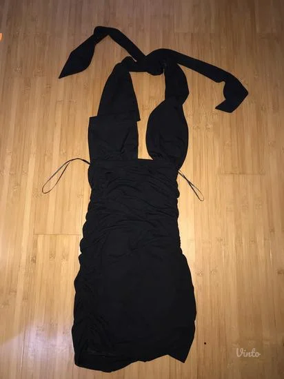 Zara atraktivna haljina