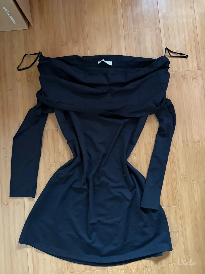 Stradivarius mini haljina