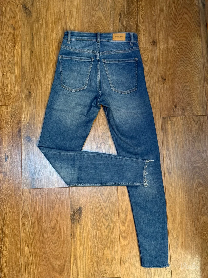 Bershka farmerke skinny