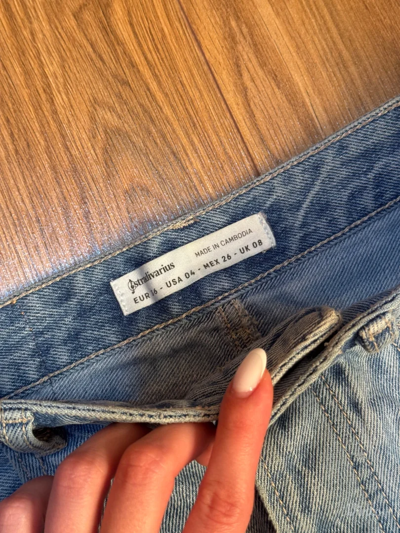 Stradivarius teksas suknja