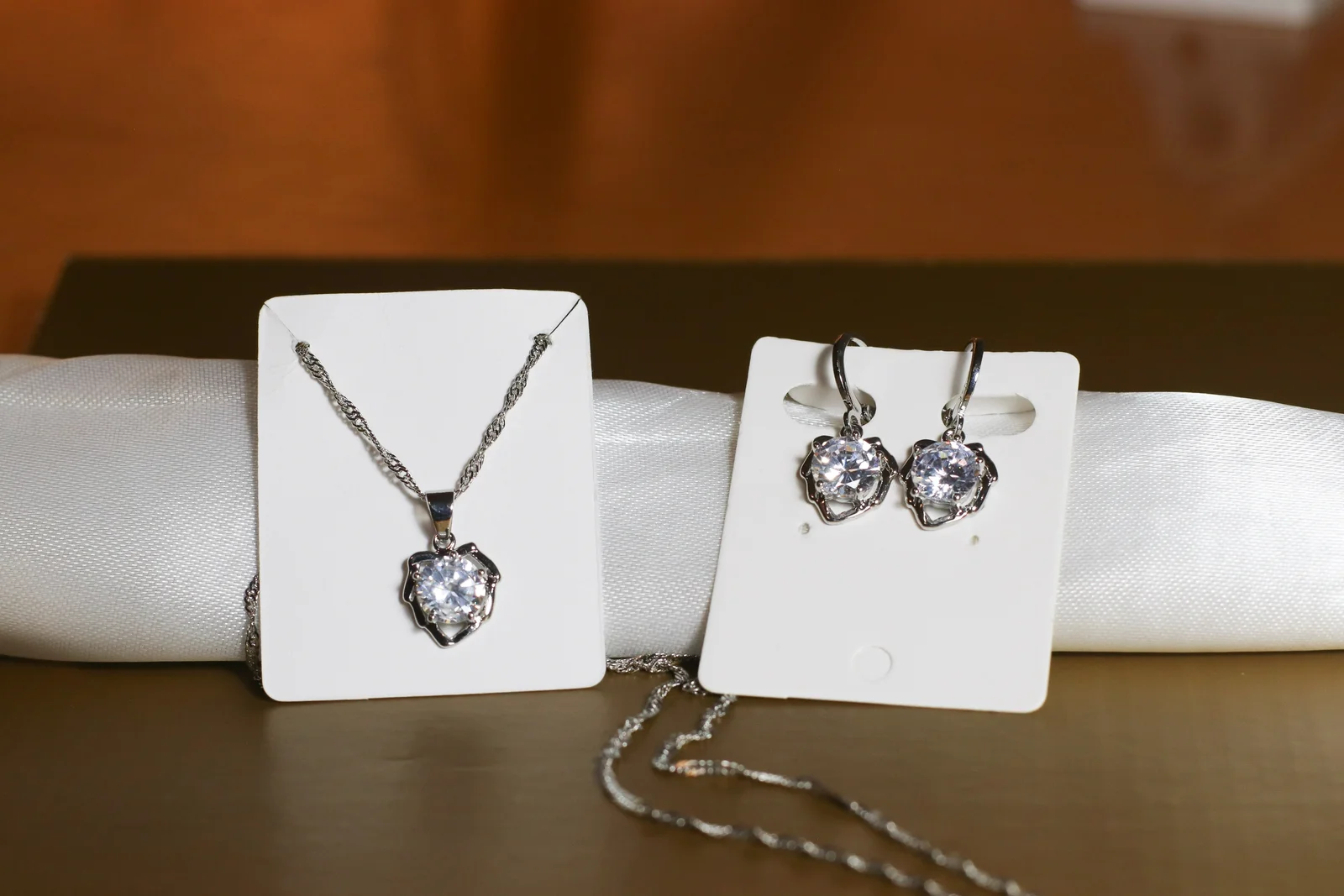 Set nakita srce (ogrlica i minđuše) žig 925