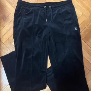 Juicy Couture- trenerka ženska